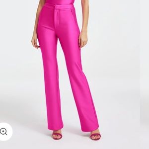 Good American COMPRESSION SHINE BOOTCUT TROUSER sold out online!